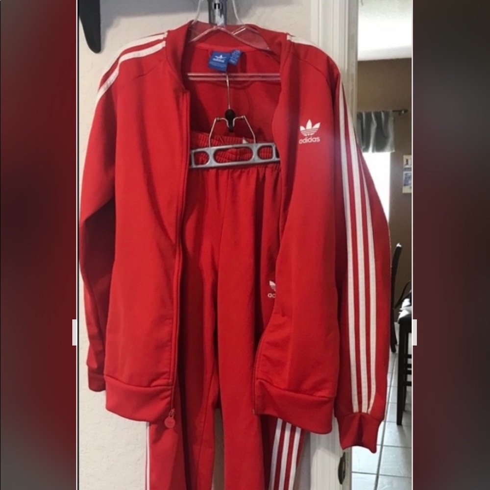 🚨Adidas sweat/jump suit🚨 track suit set